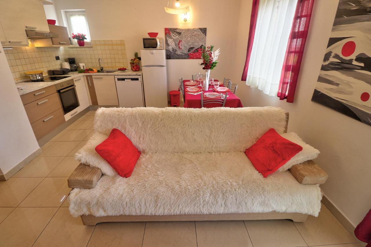 - Orijeta Apartment